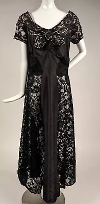 Vintage 1950’s Sara Fredericks Silk Lace + Silk Taffeta Evening Dress • $150