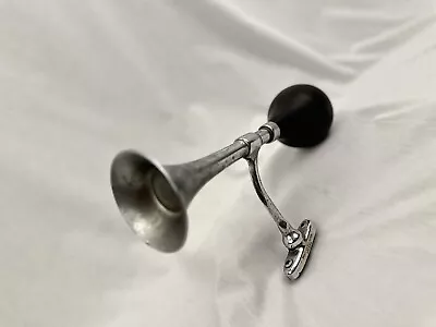 Vintage Super Goose Horn Yoder's Mfg Rubber Bulb Silver Tone 1940s Car Horn Bike • $49.99