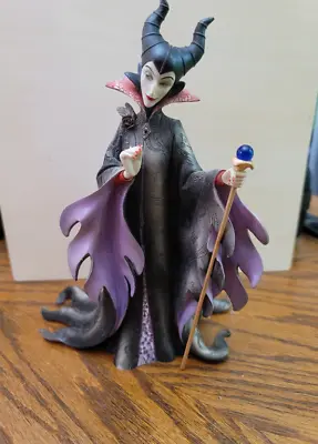 Disney Showcase Enesco Maleficent Couture De Force Figurine 4031540  • $70