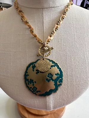 Vintage Martine Wester Stunning Gold Tone Pendant & Ribbon Necklace • £19.95