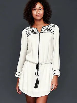 NWOT GAP Long Sleeve Embroidered Dress New Off White SIZE S  #177969 V922 • $39.99