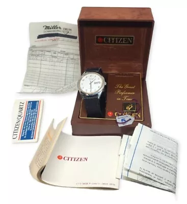 $125 • Buy Citizen Crystron CQ Vintage Day Date Quartz Mens Watch Running In Box