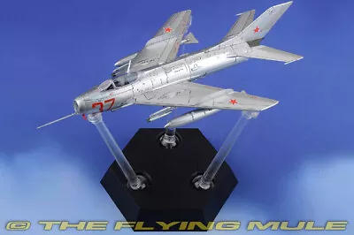 Panzerkampf 1:72 MiG-19S Farmer-C Soviet Air Force VVS Red 37 • $135.95