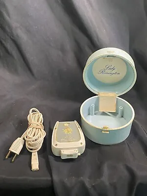 Vintage 1950S Lady Remington Electric Shaver Razor W/ Case Working Condition • $29.99