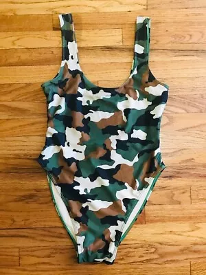 Women`s One Piece Swimsuit NWOT Swim Bathing Suit  • $18