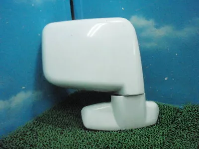 1999 MITSUBISHI CHARIOT GRANDIS N84W Right Door Mirror Side Wing White JDM250198 • $30