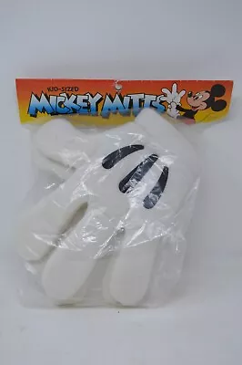 New Disney Kid-Sized Mickey Mitts Color White 400122990270 • $24.99