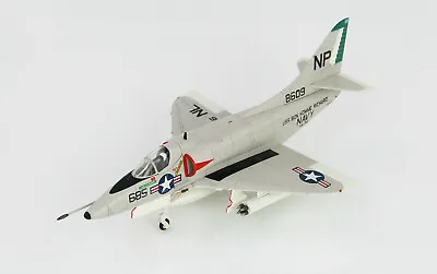 $155.42 • Buy Hobby Master A-4C Skyhawk USN VA-76 Spirits, 'MiG-17 Killer', 1967. HA1427