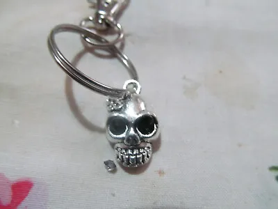 £1.50 • Buy Small Skull Key Ring With Black Eyes Approx 2 Cm