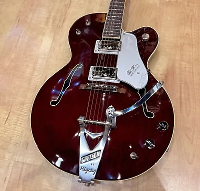 Gretsch G6119T-62 Vintage Select Edition ’62 Tennessee Rose Dark Cherry Stain • $2599.99