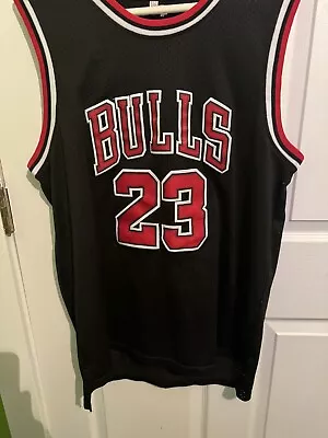 Michael Jordan Chicago Bulls Medium Size Jersey. • $26.99