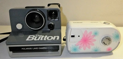 £15 • Buy POLAROID THE BUTTON CAMERA + Polaroid Izone 200 CAMERA