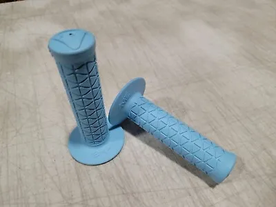 OLD SCHOOL BMX AME Tri Grips Light  BLUE Bike Bicycle Grips PAIR Se Bikes • $12.95