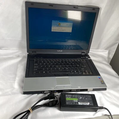 $112.47 • Buy Sony Vaio PCG-9W2L Laptop Personal Computer Windows XP - Locked