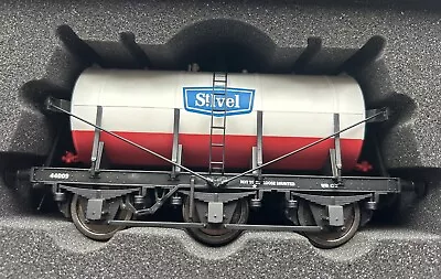 Dapol 7F-031-005 O Gauge St Ives 6 Wheel Milk Tank Wagon  • £45