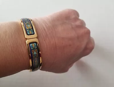 Michaela Frey Wein Blue And Gold Enamel Gold Tone Hinged Bangle Bracelet • $99.99