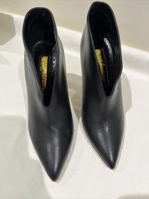 £65 • Buy Rupert Sanderson Black Ankle Boots 37