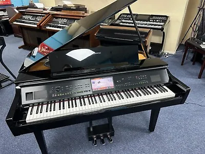 Yamaha Clavinova CVP809GP Digital Piano (polished Ebony Cabinet) • £9995