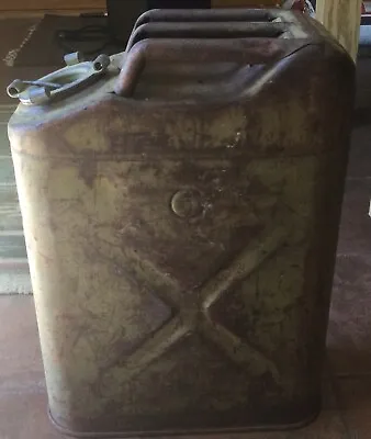 Vintage US Green Metal Jerry Can - Army Military - 5 Gallon - Russakov • $50