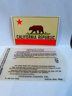 VINTAGE CALIFORNIA REPUBLIC STATE SOUVENIR BEAR FLAG TRAVEL WATER DECAL 1960s • $14.50