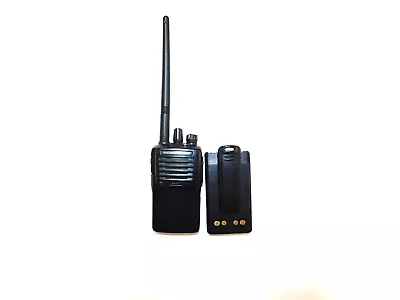 Vertex Standard VX-261 Two-Way Radio Set UHF 450 MHz - 512 MHz Vx-261-G7-5 • $65