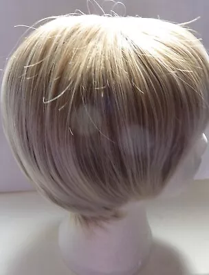 New Ladies Wig  Streaky Shades Of Blond Fringe  Straight Hair In A Bob Style • £9.99