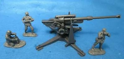 Classic Toy Soldiers WWII GERMAN 88MM Cannon W/ 3 Man Crew For Use With 1/32 • $21.95