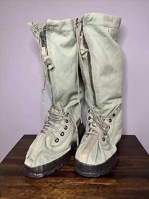 MILITARY Extreme Cold Weather Mukluk Boot N-1B (Small) • $40