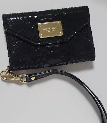 Michael Kors IPhone Wallet Clutch In Black Python • $49.90