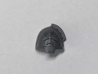 Warhammer 40k Space Marine Black Templar Upgrade Gravis Armour Shoulder Pad (Q)  • $2.25