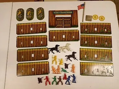 Vintage T Cohn Superior Fort W/ Figures Horses & More  • $45