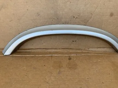 Mercedes W201  190E 16V REAR LEFT Wheel Arch Fender Guard Molding 2016901740 • $148.34