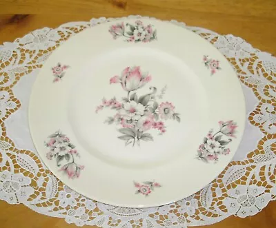 Vintage Aberdeen China MOSS ROSE 9 1/2  Dinner Plate ~  • $5.09