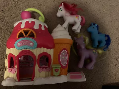 My Little Pony MLP SWEET SHOPPE Ice Cream Parlor Shop 2006 Ponyville Hasbro • $26