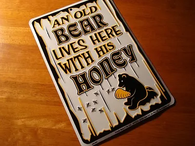 $12.95 • Buy Old Bear Lives Here With Honey Sign Bees & Hive Country Kitchen Home Decor New