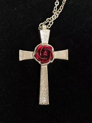 Vintage Red Rose Metallic Silver Tone Cross Pendant Necklace 18 Inch • $9.09