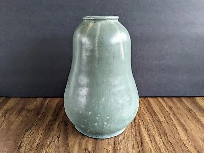 TROUT POTTERY VASE Double Gourd Matte Green Cucumber Glaze ARTS & CRAFTS VINTAGE • $79.99