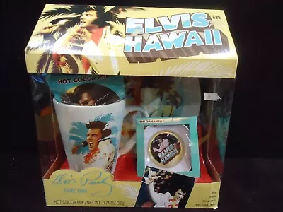 Elvis In Hawaii Mug Plate Ornament Gift Set ( New-Rare ) New 2022 • $19.99