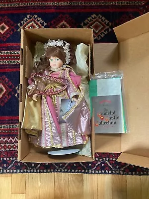 Camelot Castle Collection LADY ELAINE Doll (14'') 1988. Robin Woods New In Box • $10