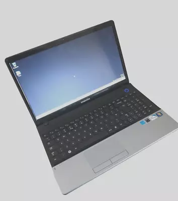 Samsung Notebook NP300 E5A 2.10Ghz Intel B950 4Gb RAM 320Gb HDD Windows  7 Pro • £58