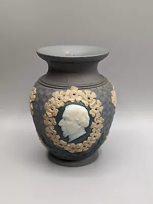£60 • Buy Doulton Lambeth Silicon Vase Benjamin Disraeli Commemorative Rare Blue 1881