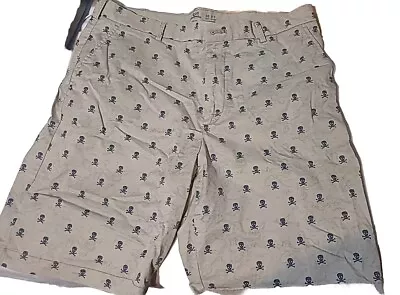 IZOD Vtg Golf Chino Skull Crossbones Cotton Beach Preppy Grunge Streetware Sz 36 • $23.99