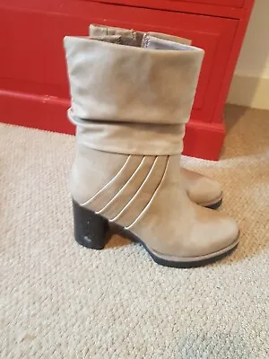 Mustang Boots Size 7 Ladies • £30
