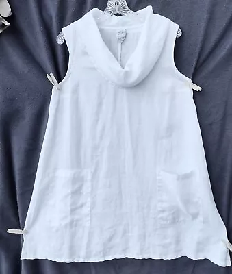 Match Point USA S White Linen Over The Head Fold Over Collar Sleeveless Top • $15