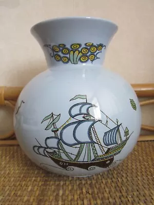 Art Deco Falcon Ware Argosy Vase With Galleon • £10.99