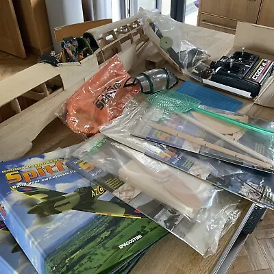 £17 • Buy DeAgnosti Spitfire Model Aeroplane Kit Unfinished Magazines & Parts Included