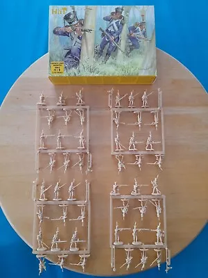 HäT 1/72 1805 FRENCH LIGHT INFANTRY Napoleonic Figures Set 8063 Boxed On Sprues • £4.99