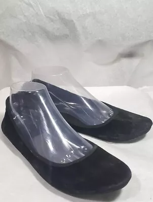City Streets Size 10M Black Velvet Velour Round Toe Slip On Flats Dressy Shoes • $19