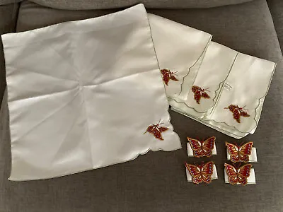 £8 • Buy Vintage Butterfly Napkins And Napkin Ring Set (4)
