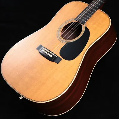 Used Acoustic Electric Guitar MARTIN HD-28V [SN 1169718] • $3886
